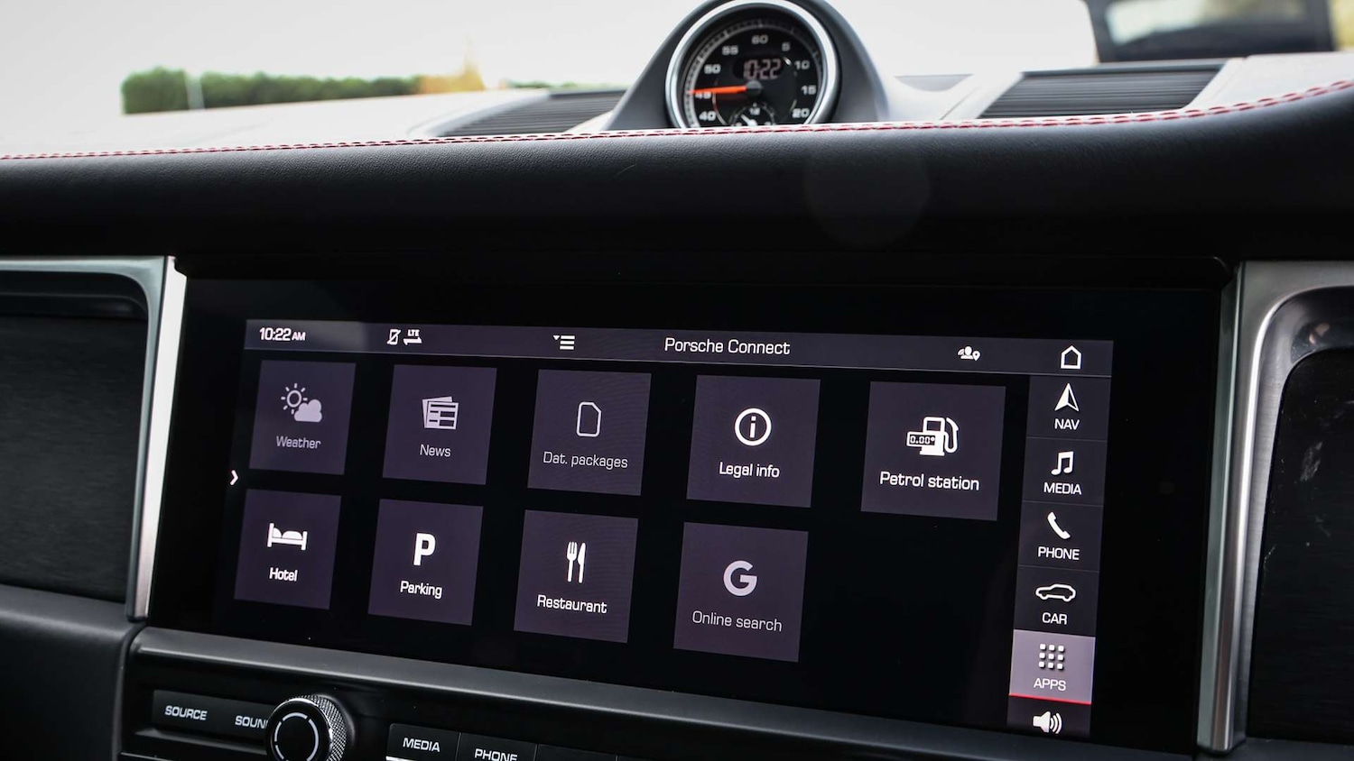 Used Porsche Macan 2021 for sale - 76435635: Photo 19