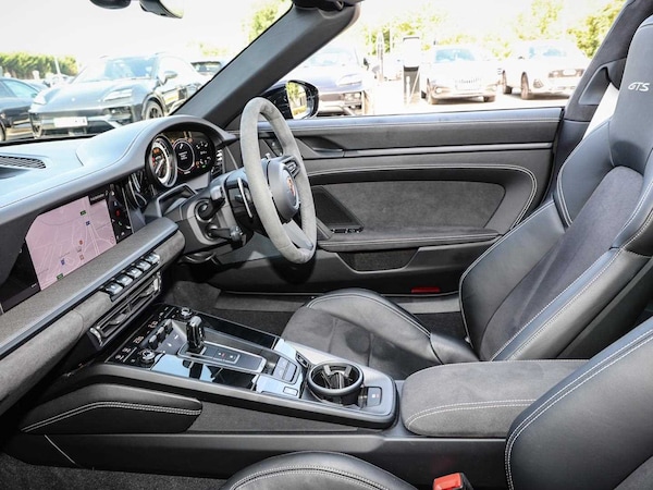 Used Porsche 911 2023 for sale - 75535255: Photo 12