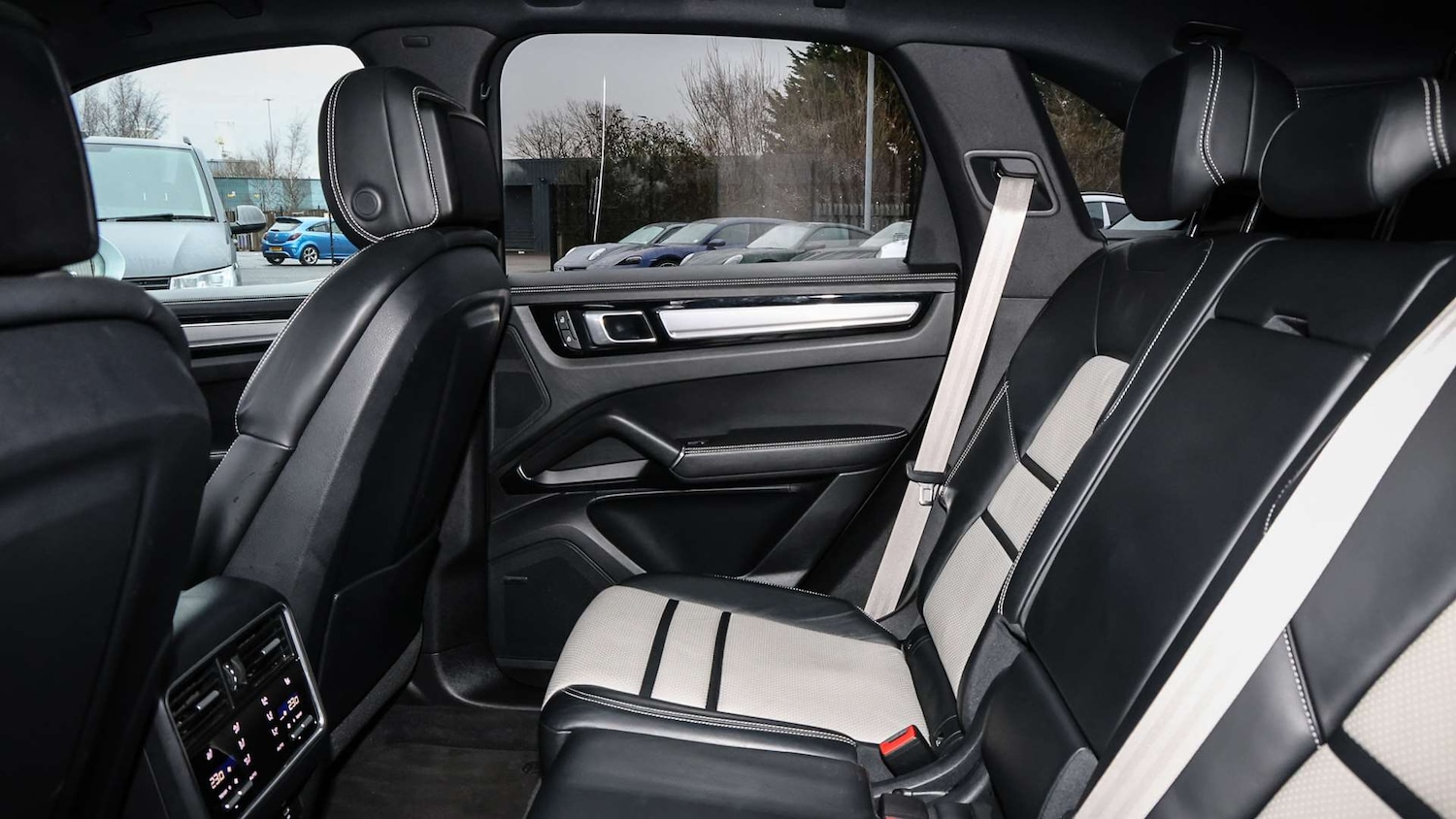 Used Porsche Cayenne for sale - 77308465: Photo 14