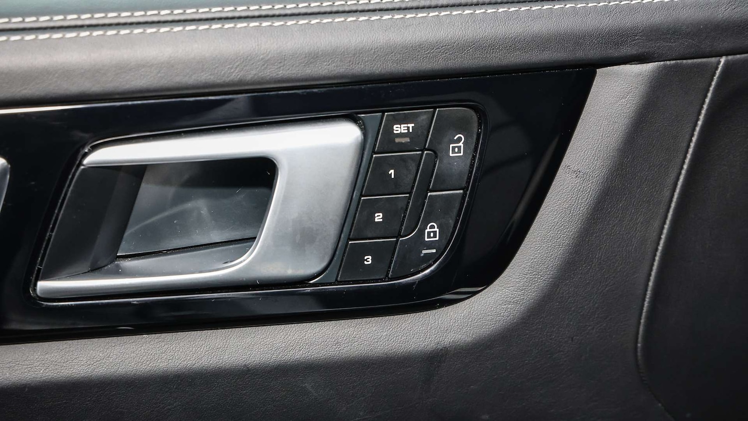 Used Porsche Cayenne for sale - 77308465: Photo 22