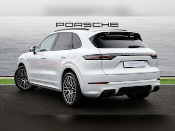Used Porsche Cayenne 2022 for sale - 77308465: Photo