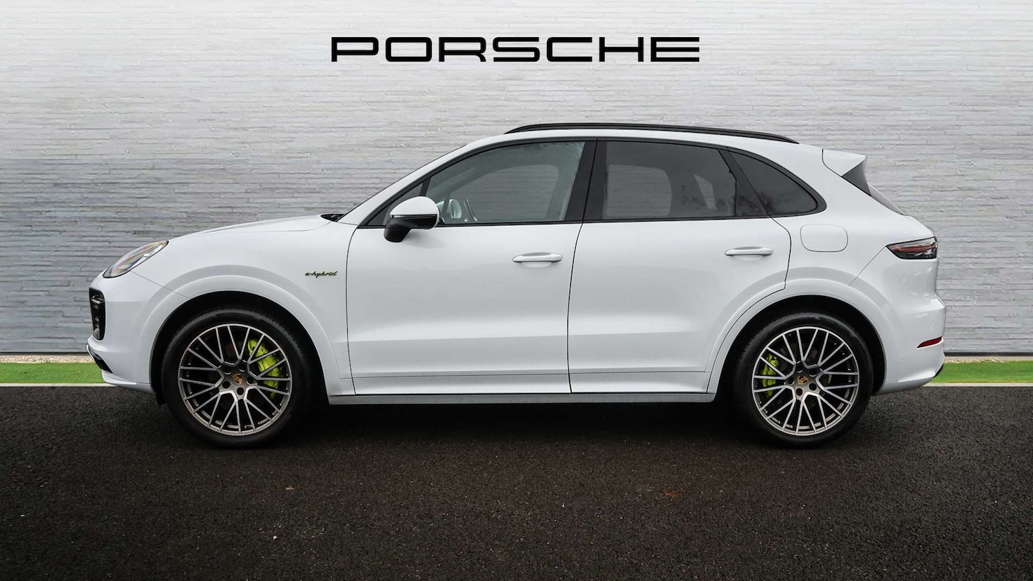 Used Porsche Cayenne for sale - 77308465: Photo 8