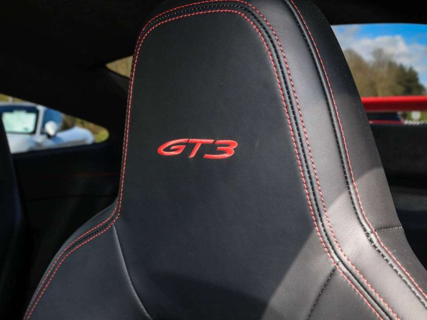 Used Porsche 911 2022 for sale - 77282011: Photo 13