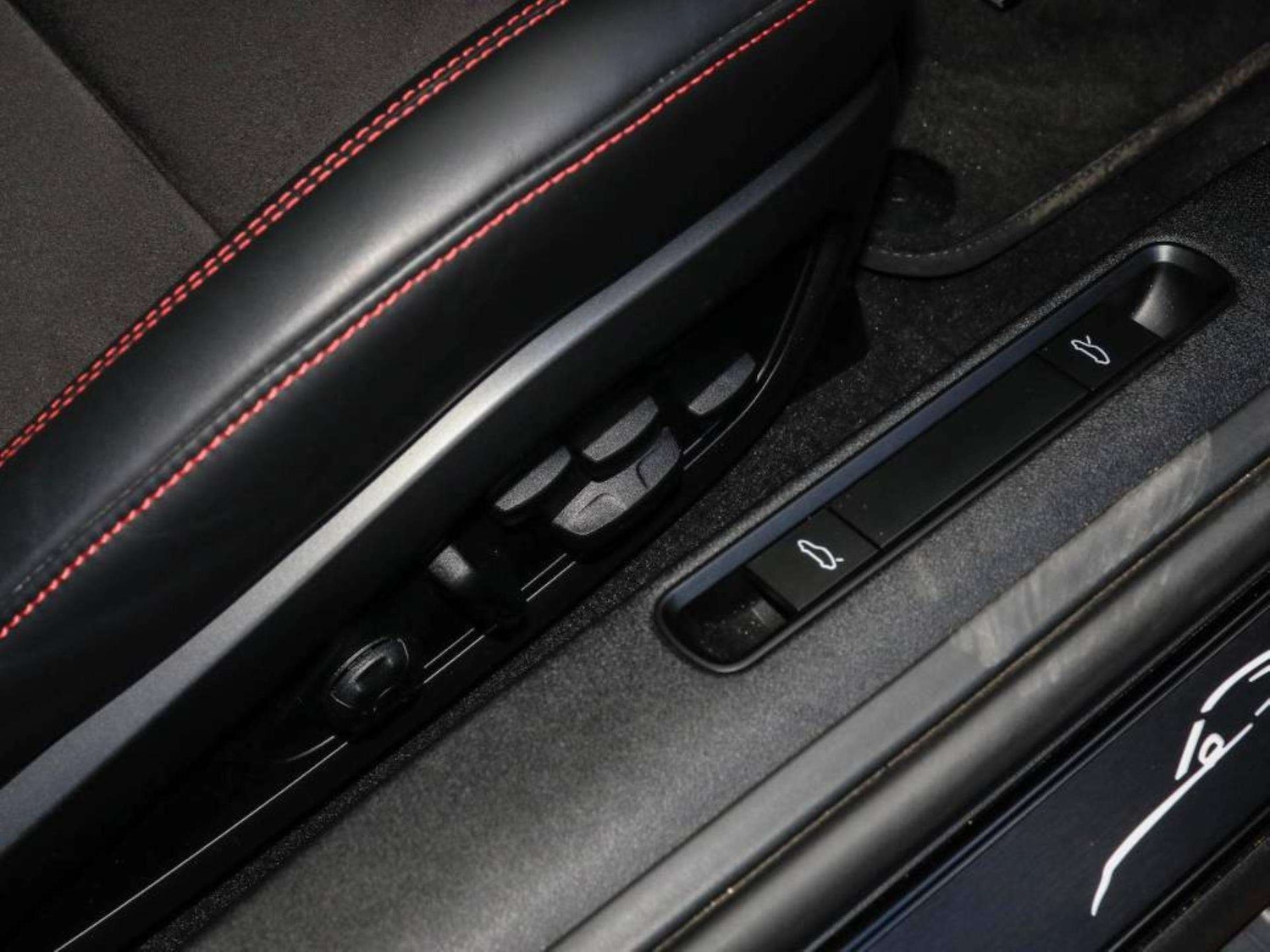 Used Porsche 911 2022 for sale - 77282011: Photo 20