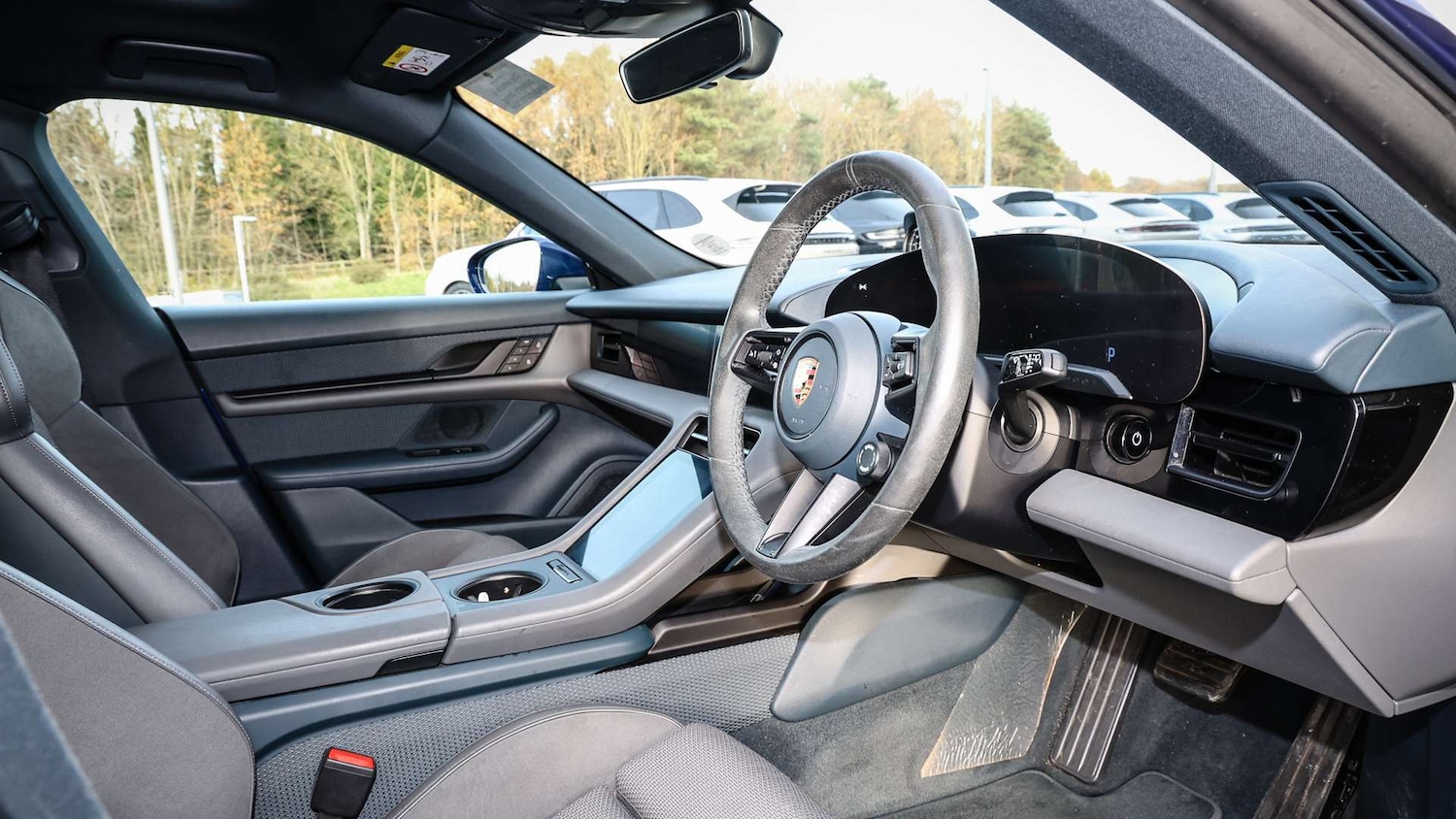 Used Porsche Taycan 2024 for sale - 76564474: Photo 12