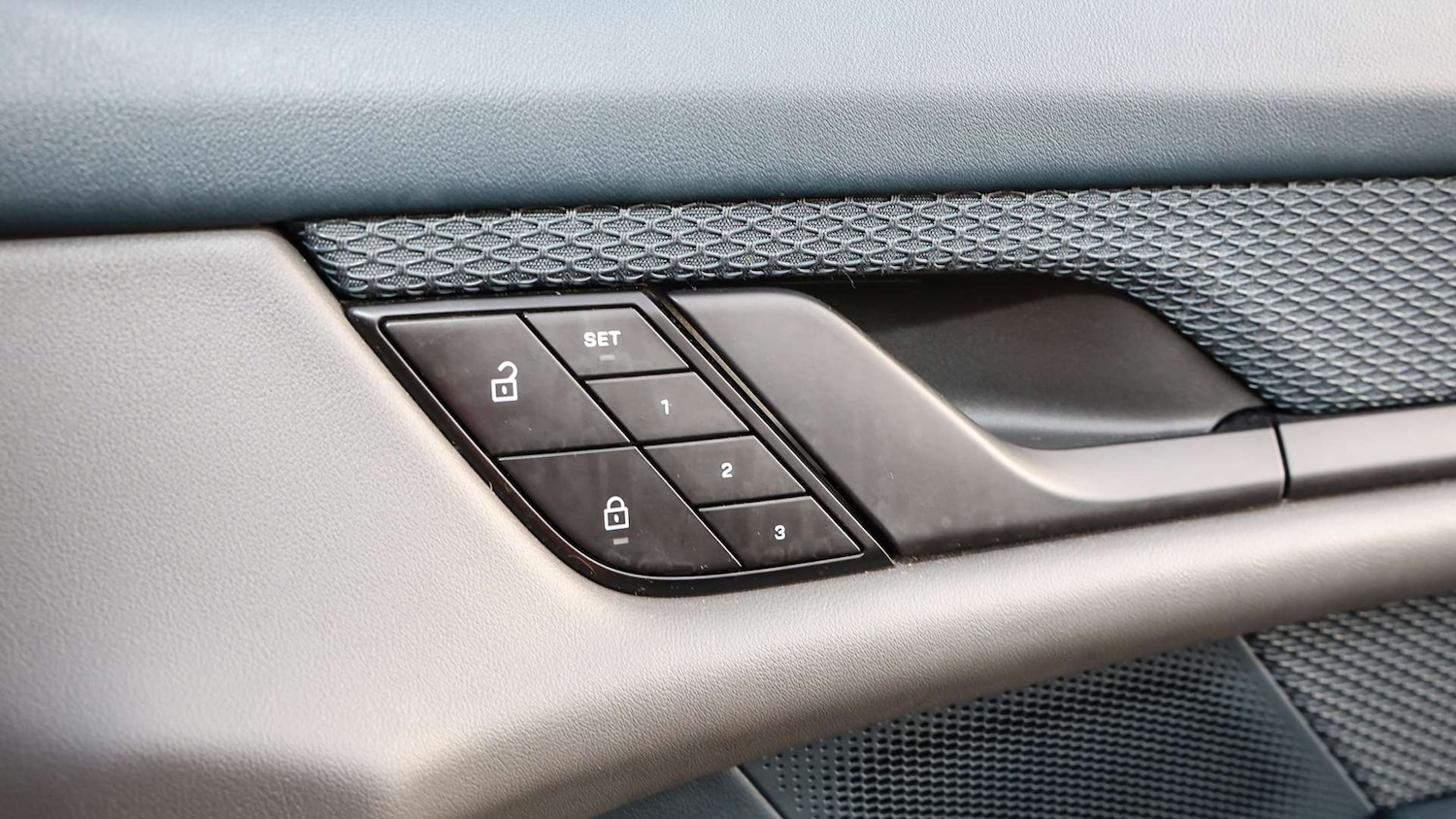 Used Porsche Taycan 2024 for sale - 76564474: Photo 26