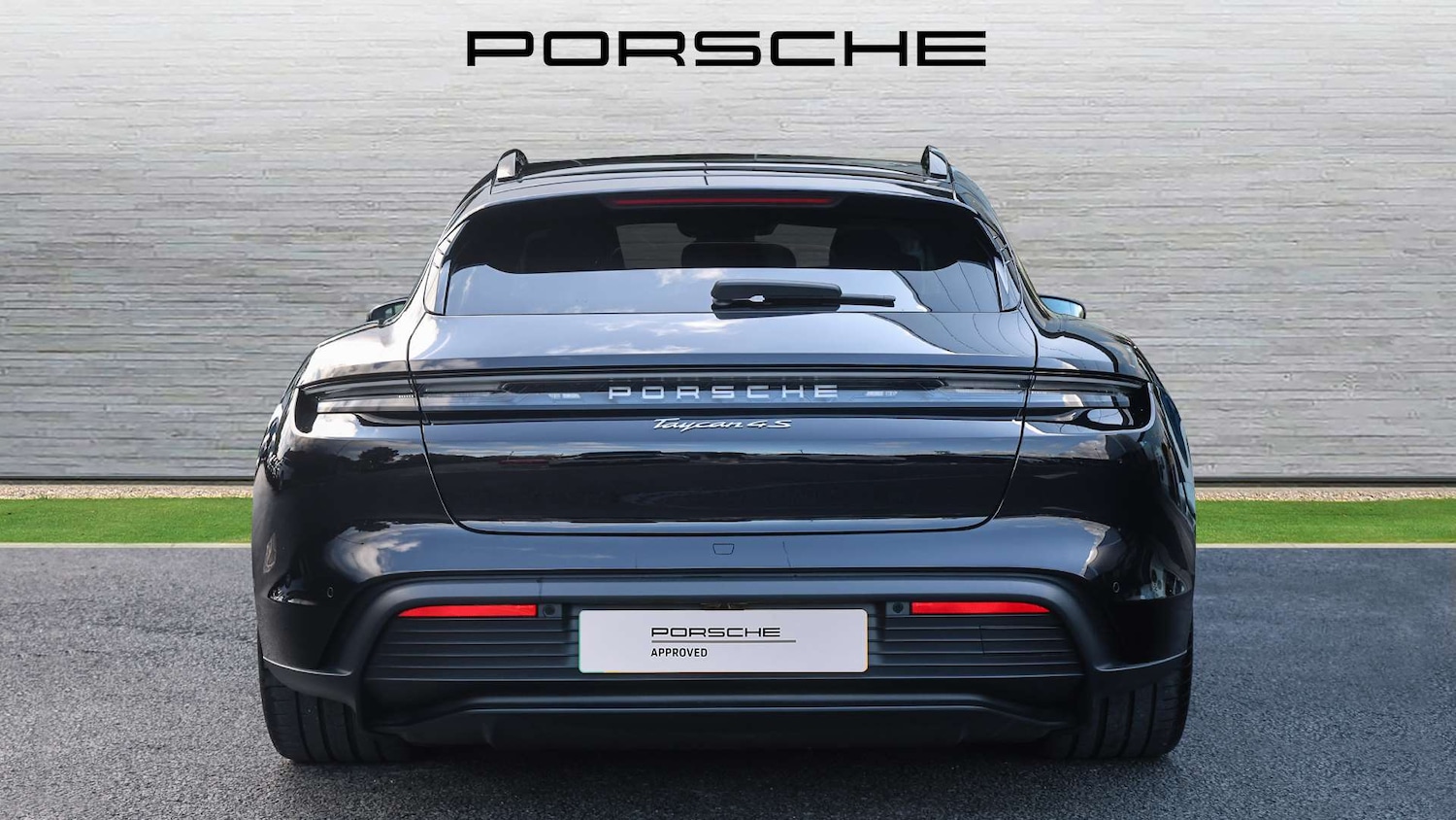Used Porsche Taycan 2025 for sale - 76339597: Photo 10