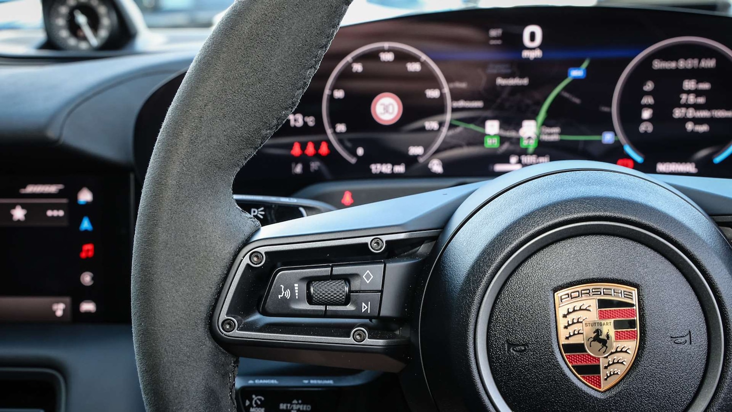 Used Porsche Taycan 2025 for sale - 76339597: Photo 17