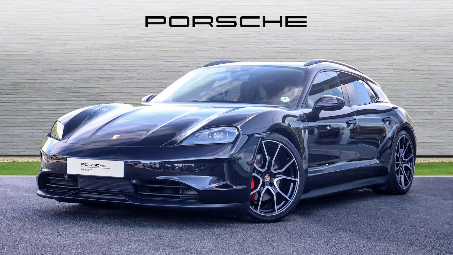 Used Porsche Taycan 2025 for sale - 76339597: Photo 2