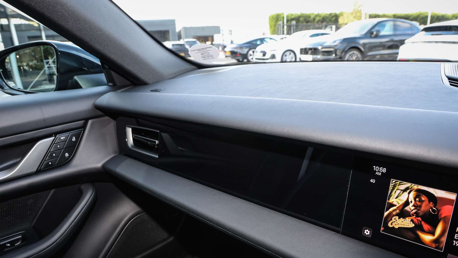Used Porsche Taycan 2025 for sale - 76339597: Photo 29