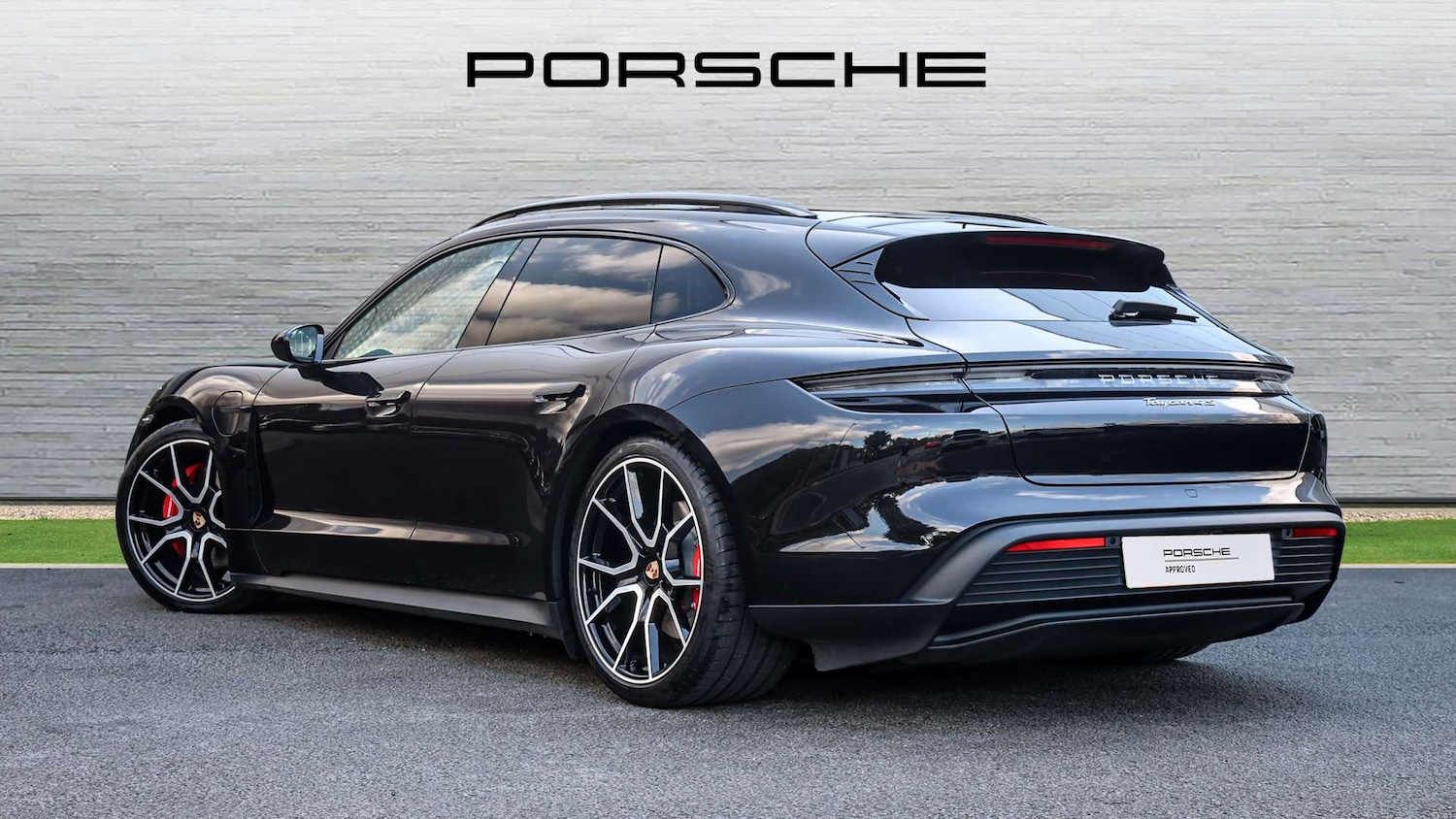 Used Porsche Taycan 2025 for sale - 76339597: Photo 4