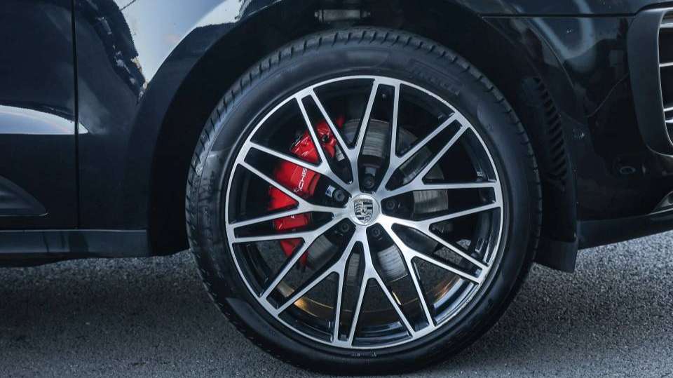 Used Porsche Macan 2025 for sale - 76553070: Photo 10