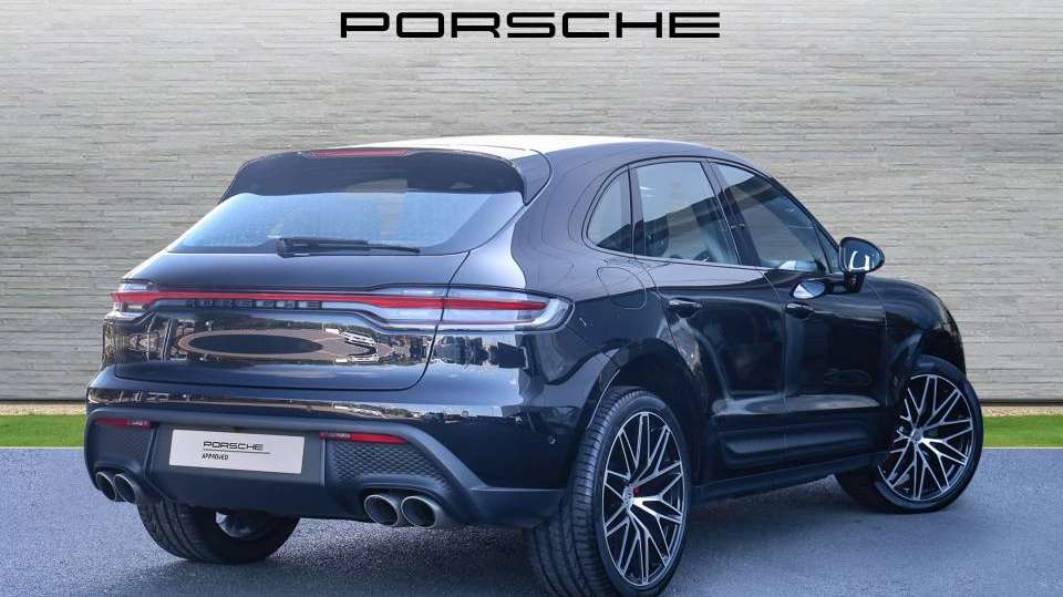 Used Porsche Macan 2025 for sale - 76553070: Photo 3