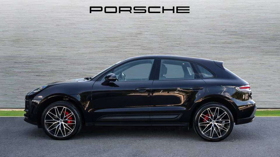 Used Porsche Macan 2025 for sale - 76553070: Photo 4