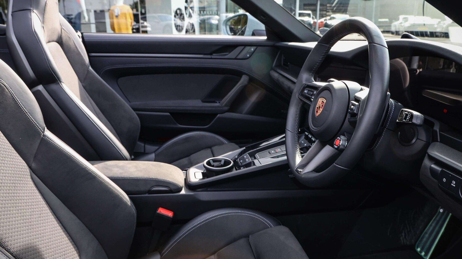 Used Porsche 911 2024 for sale - 76125910: Photo 16