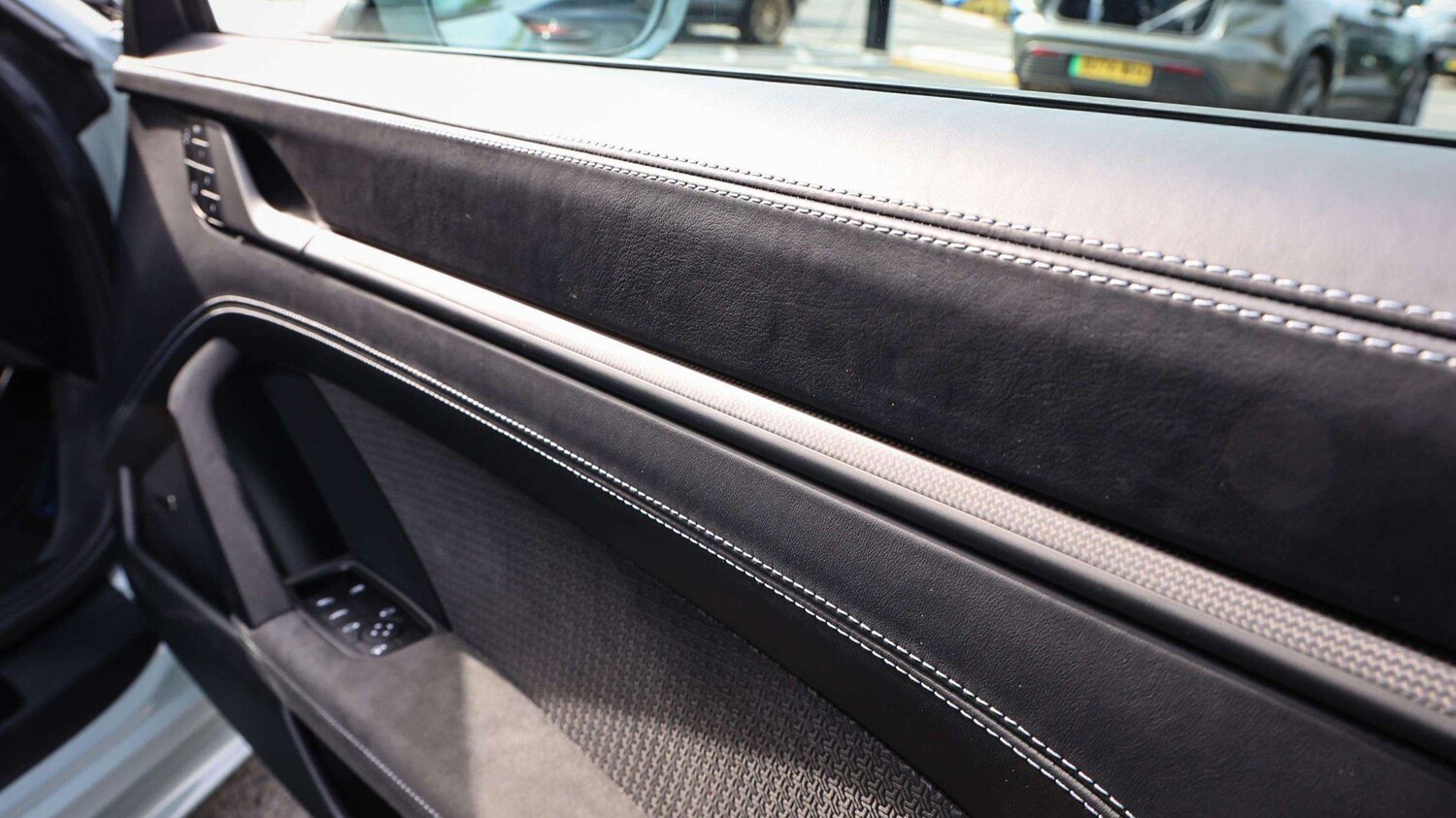 Used Porsche 911 2024 for sale - 76125910: Photo 28