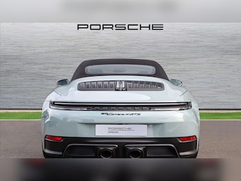 Used Porsche 911 2024 for sale - 76125910: Photo 3