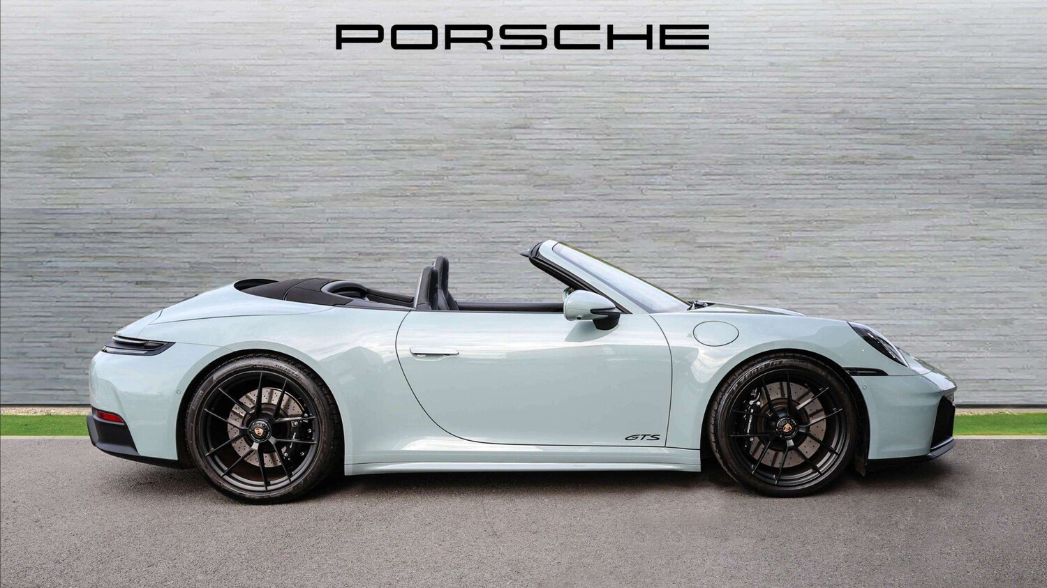 Used Porsche 911 2024 for sale - 76125910: Photo 8