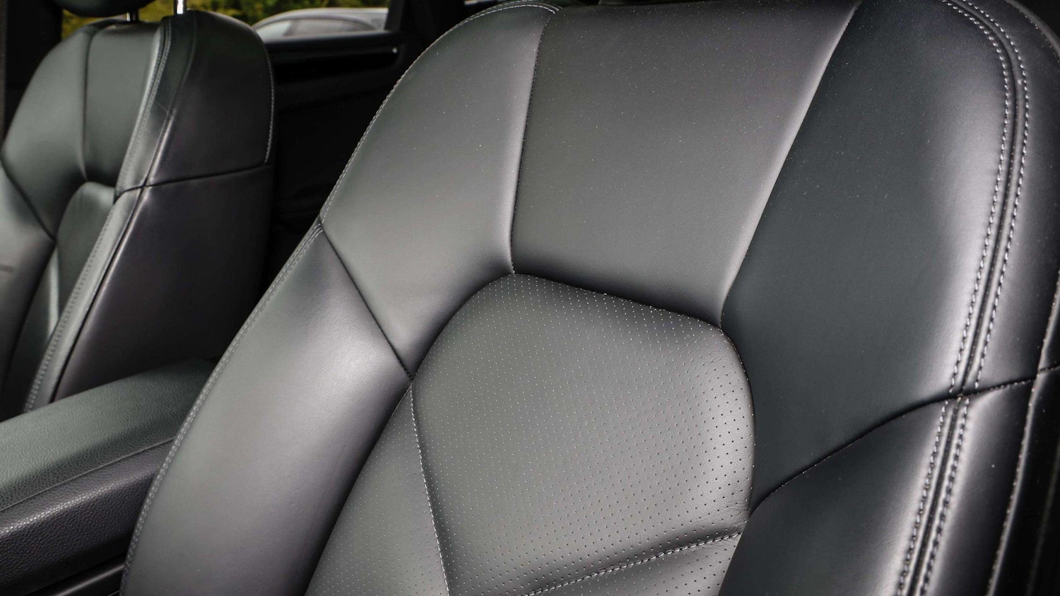 Used Porsche Macan 2021 for sale - 76705071: Photo 13