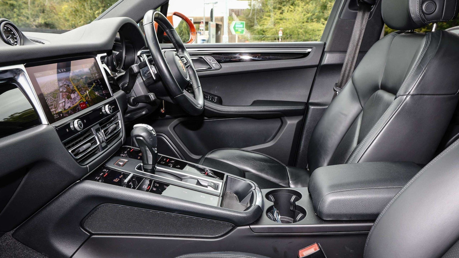 Used Porsche Macan 2021 for sale - 76705071: Photo 29