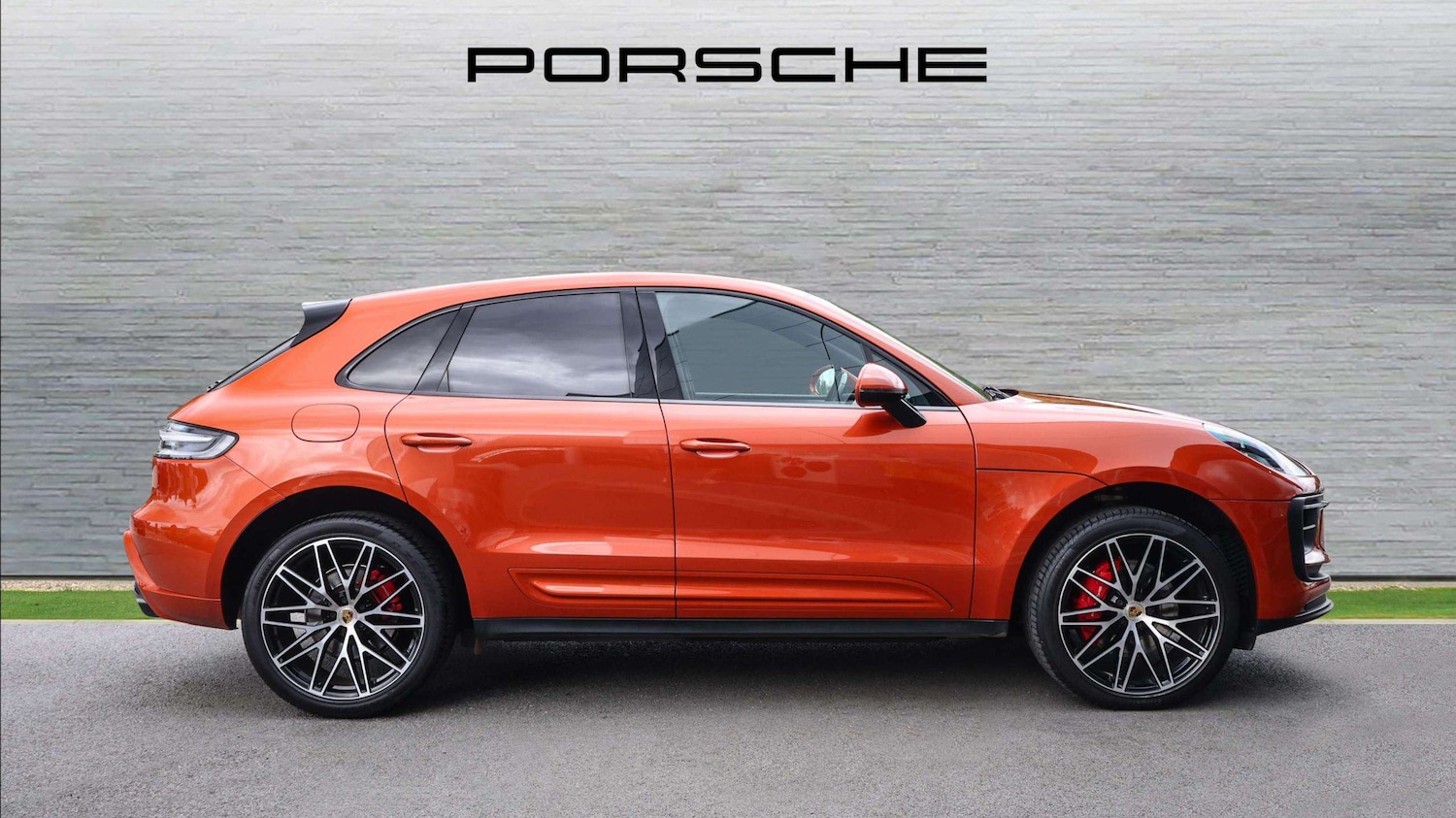 Used Porsche Macan 2021 for sale - 76705071: Photo 5