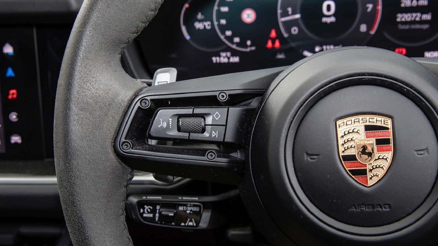 Used Porsche Cayenne 2023 for sale - 76329112: Photo 29