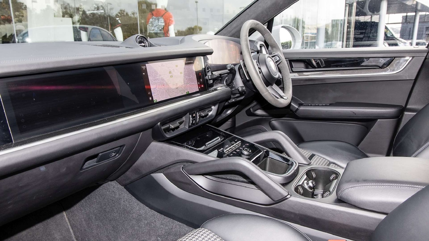 Used Porsche Cayenne 2023 for sale - 76329112: Photo 5