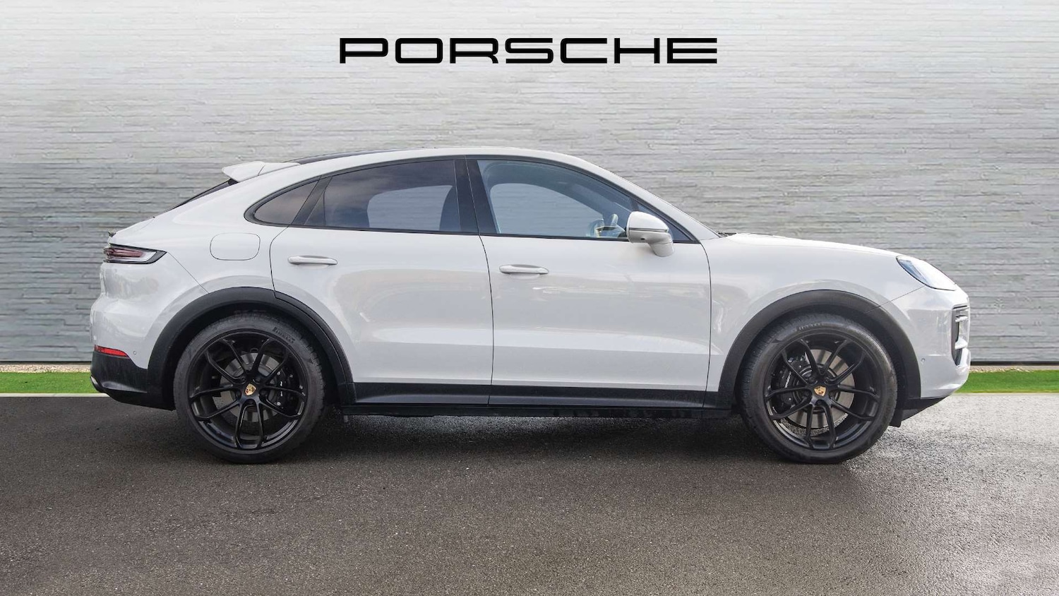 Used Porsche Cayenne 2023 for sale - 76329112: Photo 7