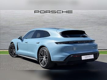 Used Porsche Taycan 2023 for sale - 79672301: Photo