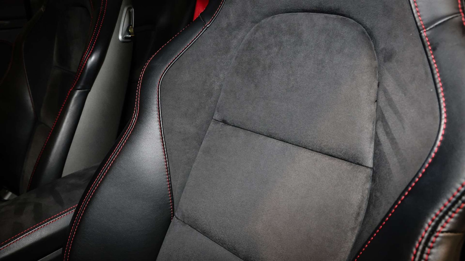 Used Porsche 911 2018 for sale - 77123440: Photo 15