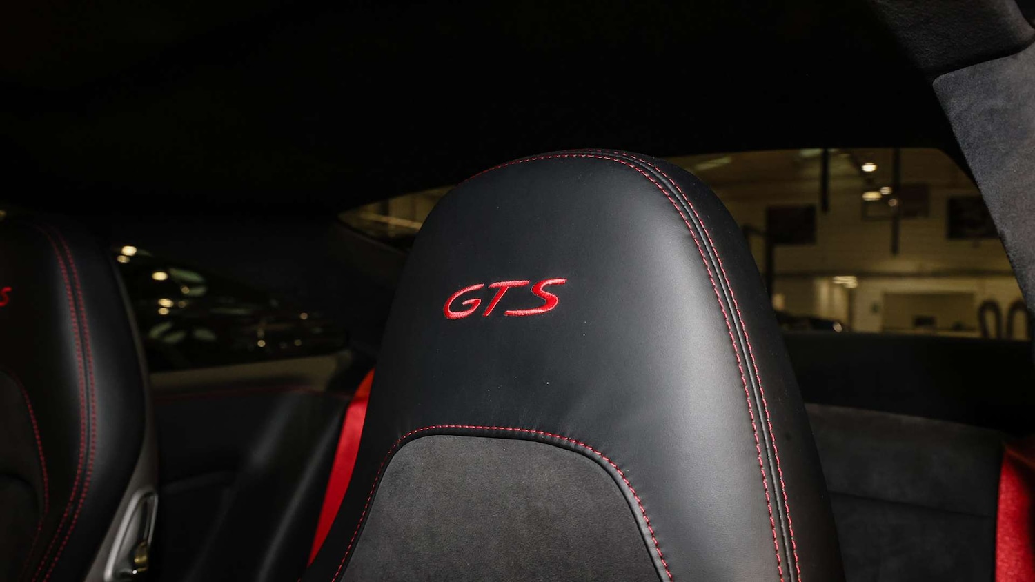 Used Porsche 911 2018 for sale - 77123440: Photo 16