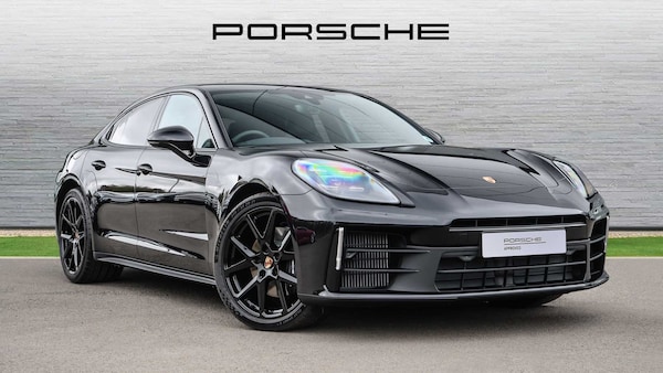 Used Porsche Panamera 2025 for sale - 76298470: Photo 1