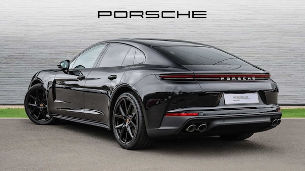 Used Porsche Panamera 2025 for sale - 76298470: Photo 4
