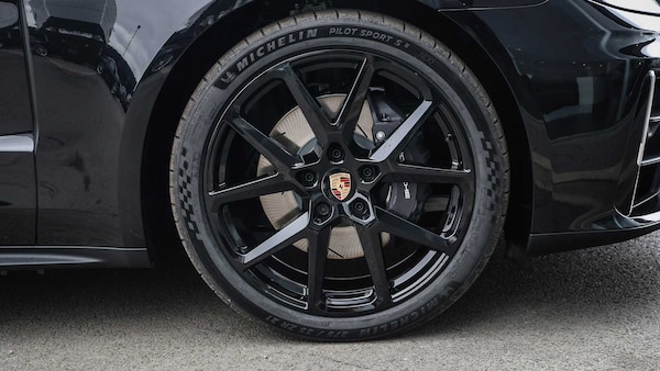 Used Porsche Panamera 2025 for sale - 76298470: Photo 6
