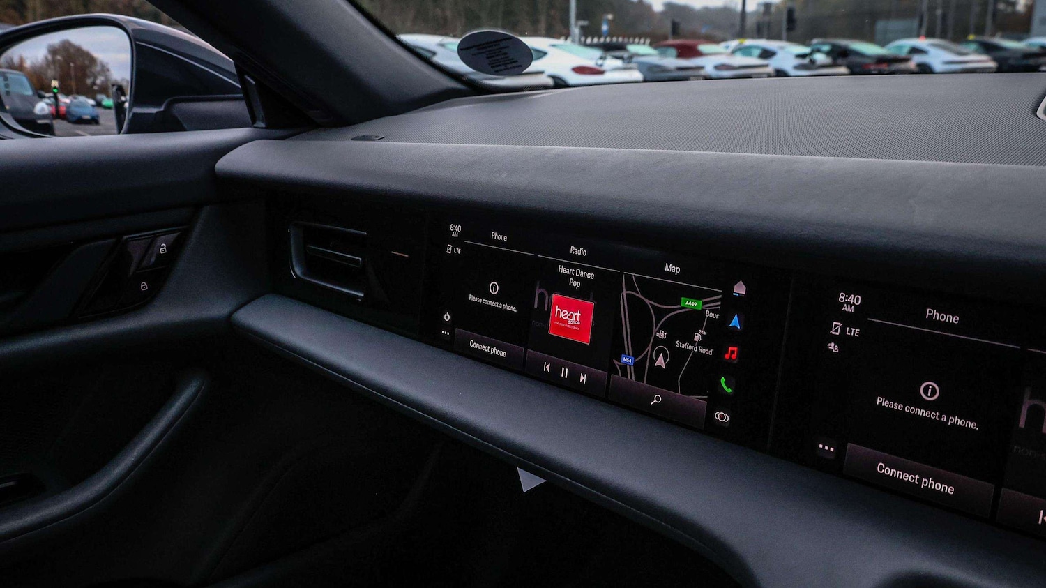 Used Porsche Taycan 2023 for sale - 76955318: Photo 12