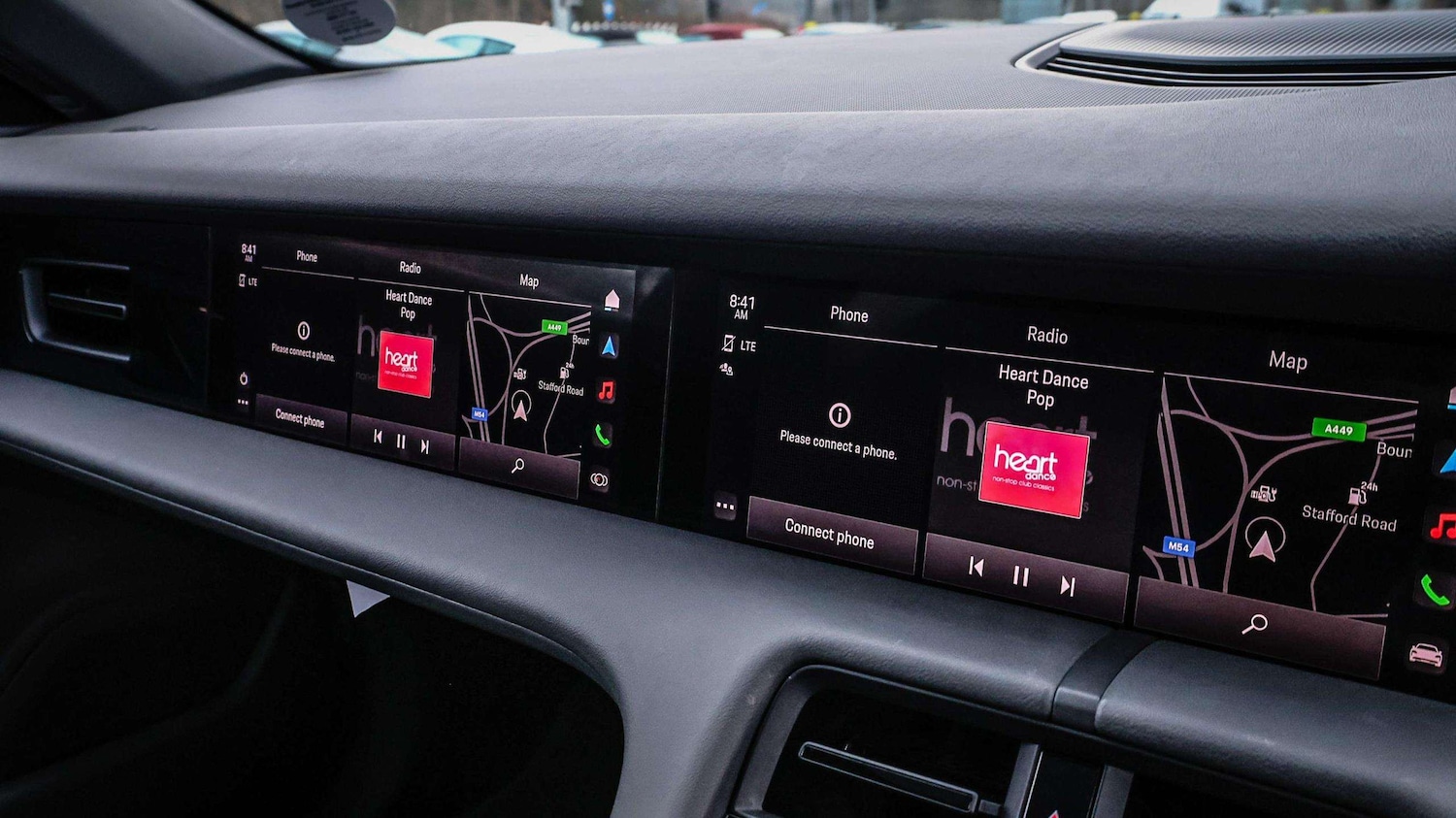 Used Porsche Taycan 2023 for sale - 76955318: Photo 13