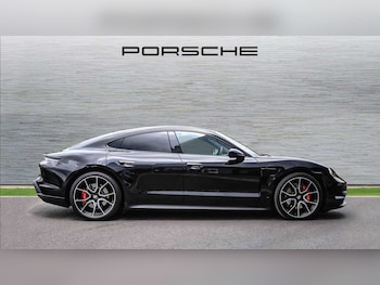 Used Porsche Taycan 2023 for sale - 76955318: Photo