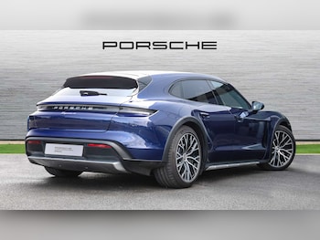 Used Porsche Taycan 2022 for sale - 75217128: Photo