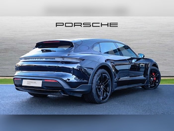 Used Porsche Taycan 2024 for sale - 75218817: Photo