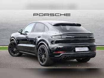 Used Porsche Cayenne 2025 for sale - 79716302: Photo