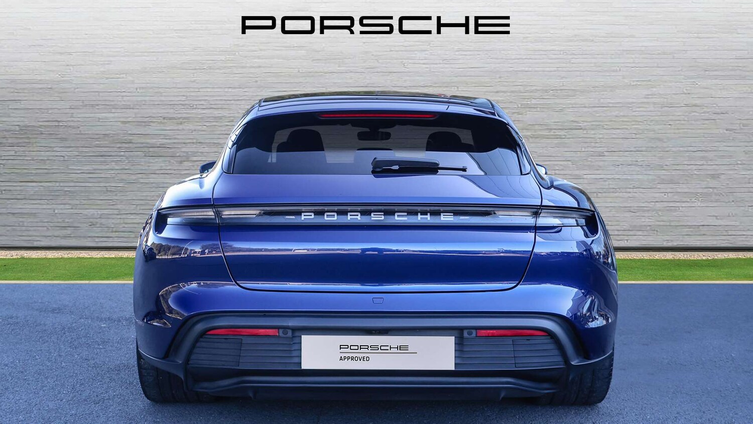 Used Porsche Taycan 2023 for sale - 76034793: Photo 10