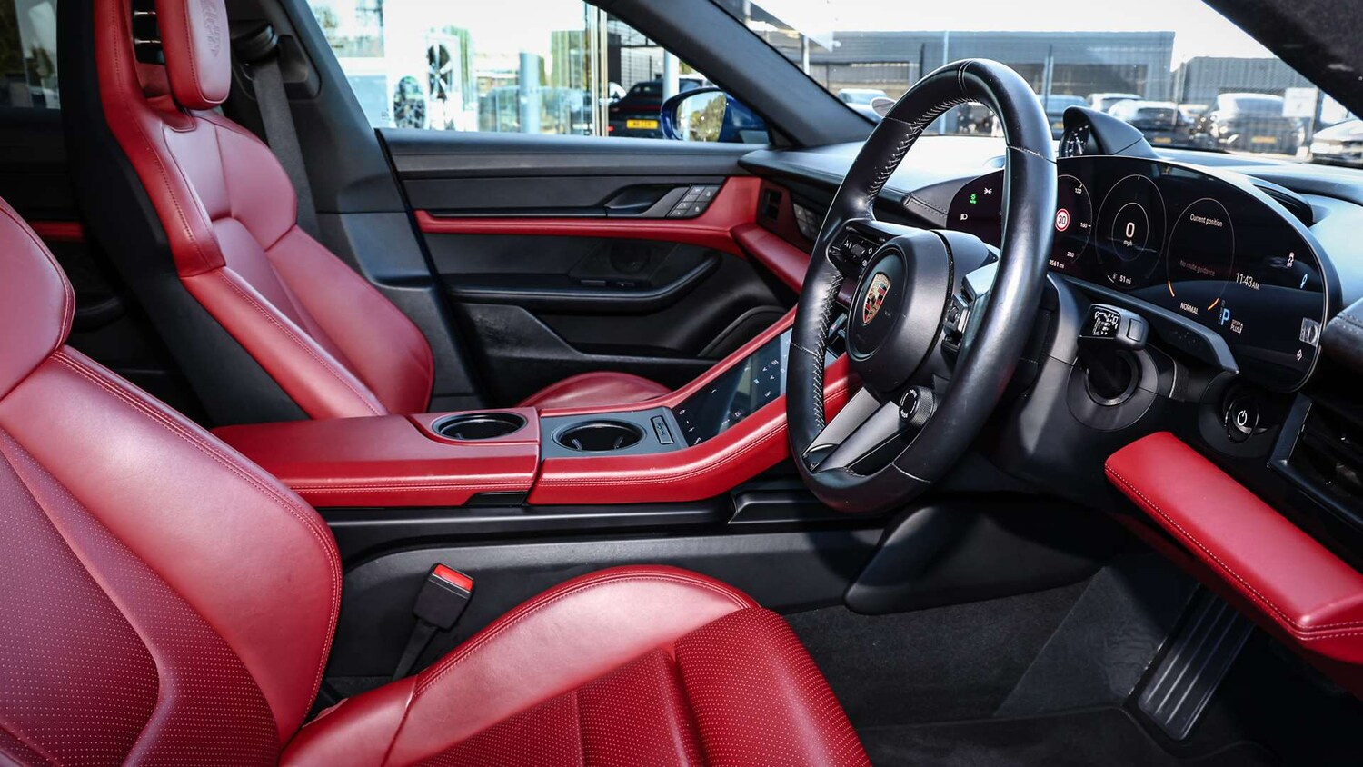 Used Porsche Taycan 2023 for sale - 76034793: Photo 13