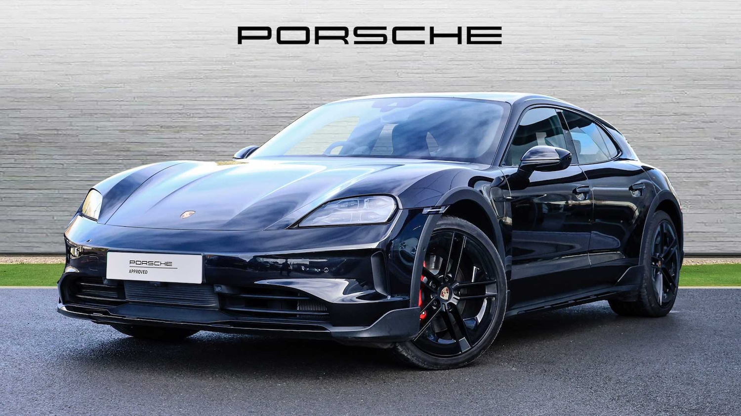 Used Porsche Taycan 2024 for sale - 76401400: Photo 2