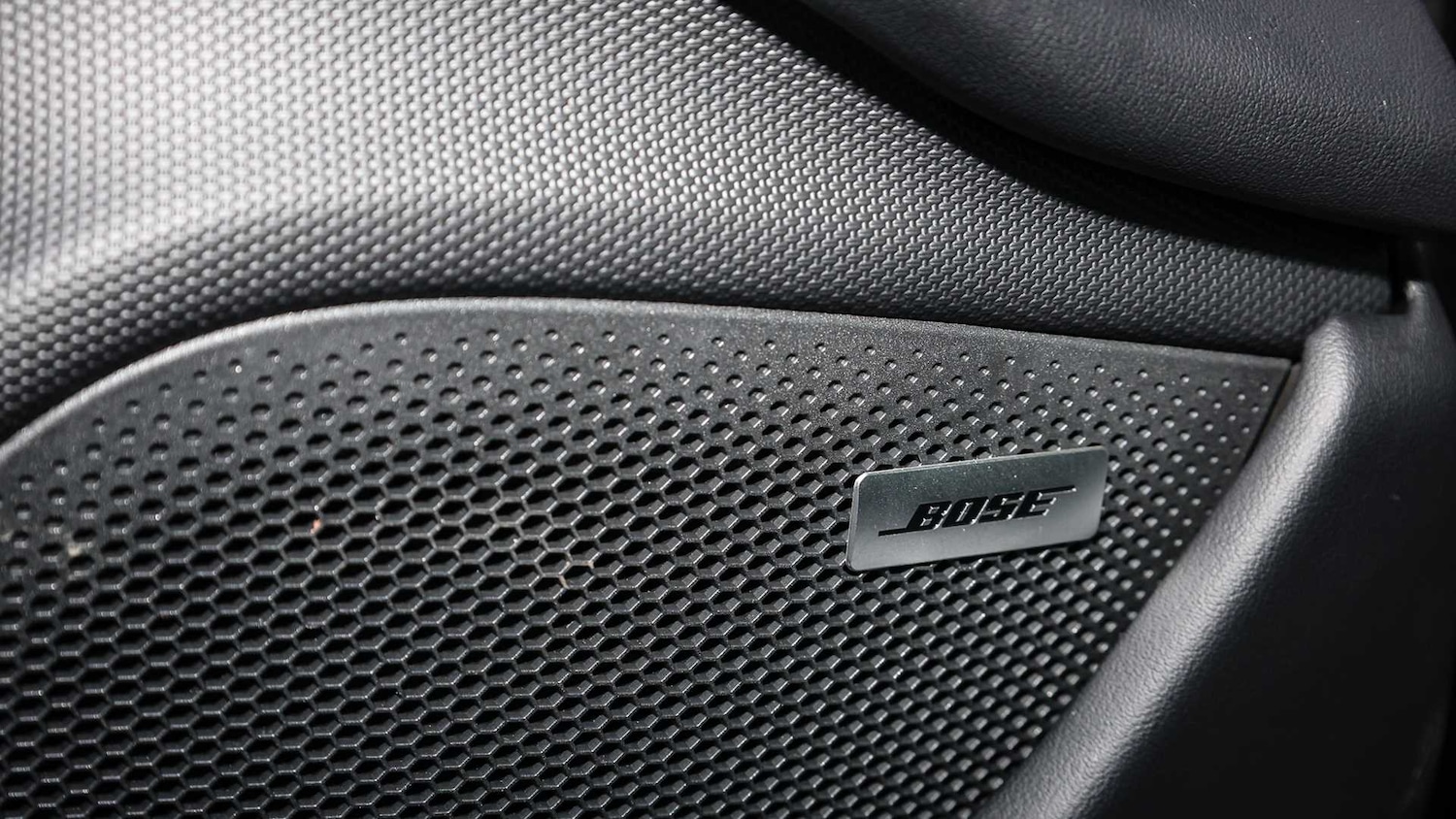 Used Porsche Taycan 2024 for sale - 76401400: Photo 29