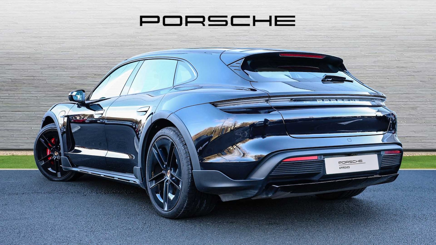 Used Porsche Taycan 2024 for sale - 76401400: Photo 4