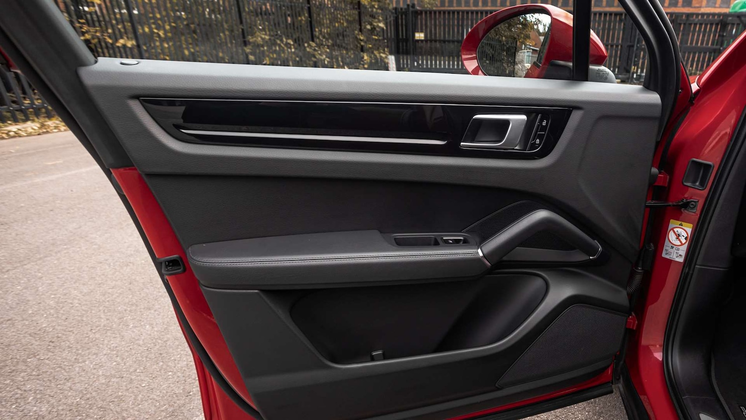 Used Porsche Cayenne 2021 for sale - 76827597: Photo 28