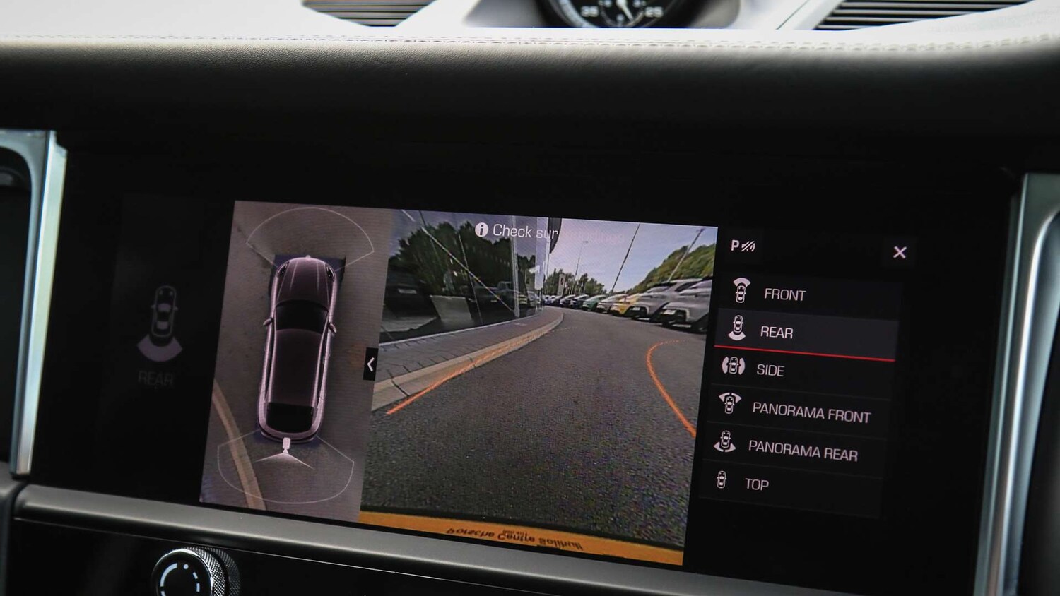 Used Porsche Macan for sale - 76087979: Photo 30