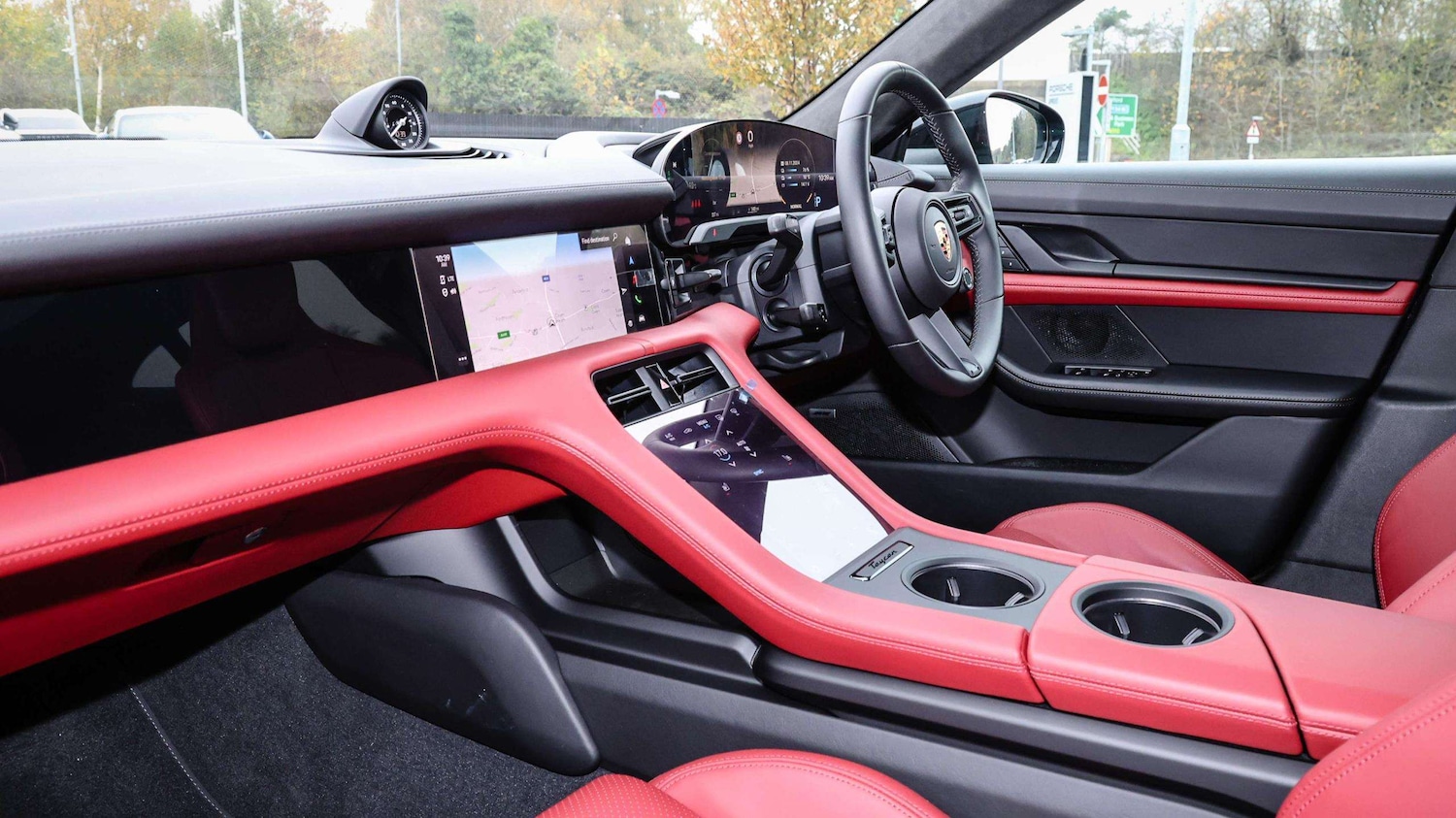 Used Porsche Taycan 2023 for sale - 76718156: Photo 29