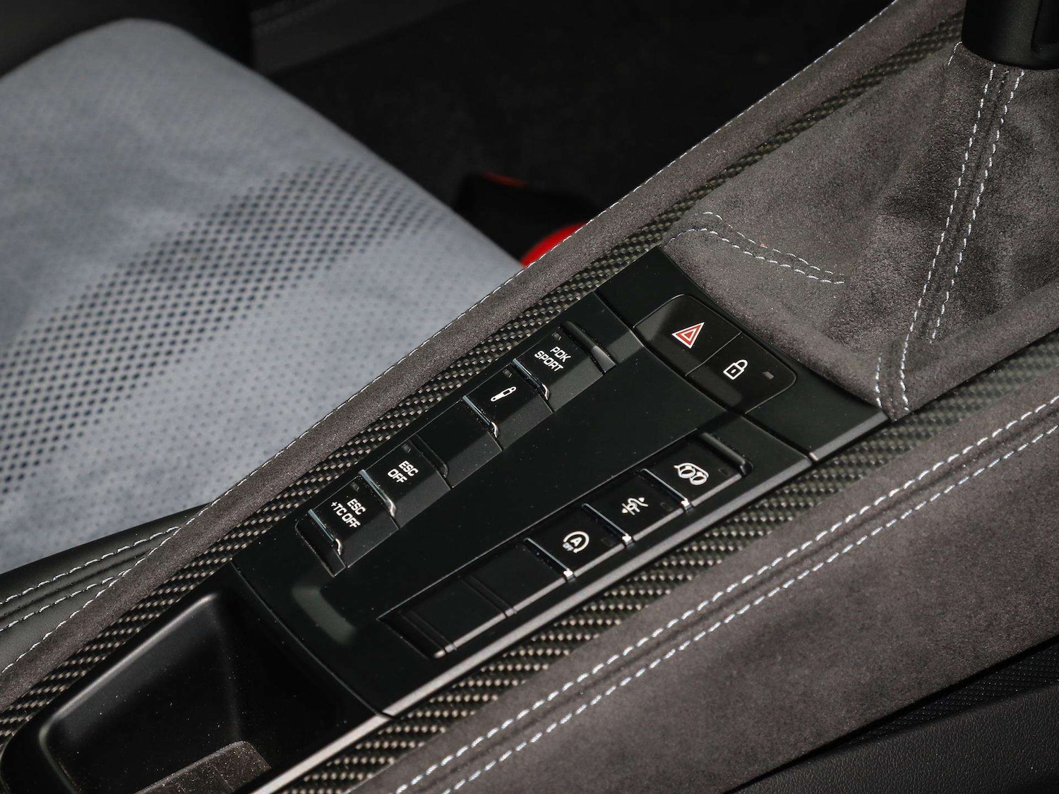 Used Porsche Other 2024 for sale - 76113390: Photo 31