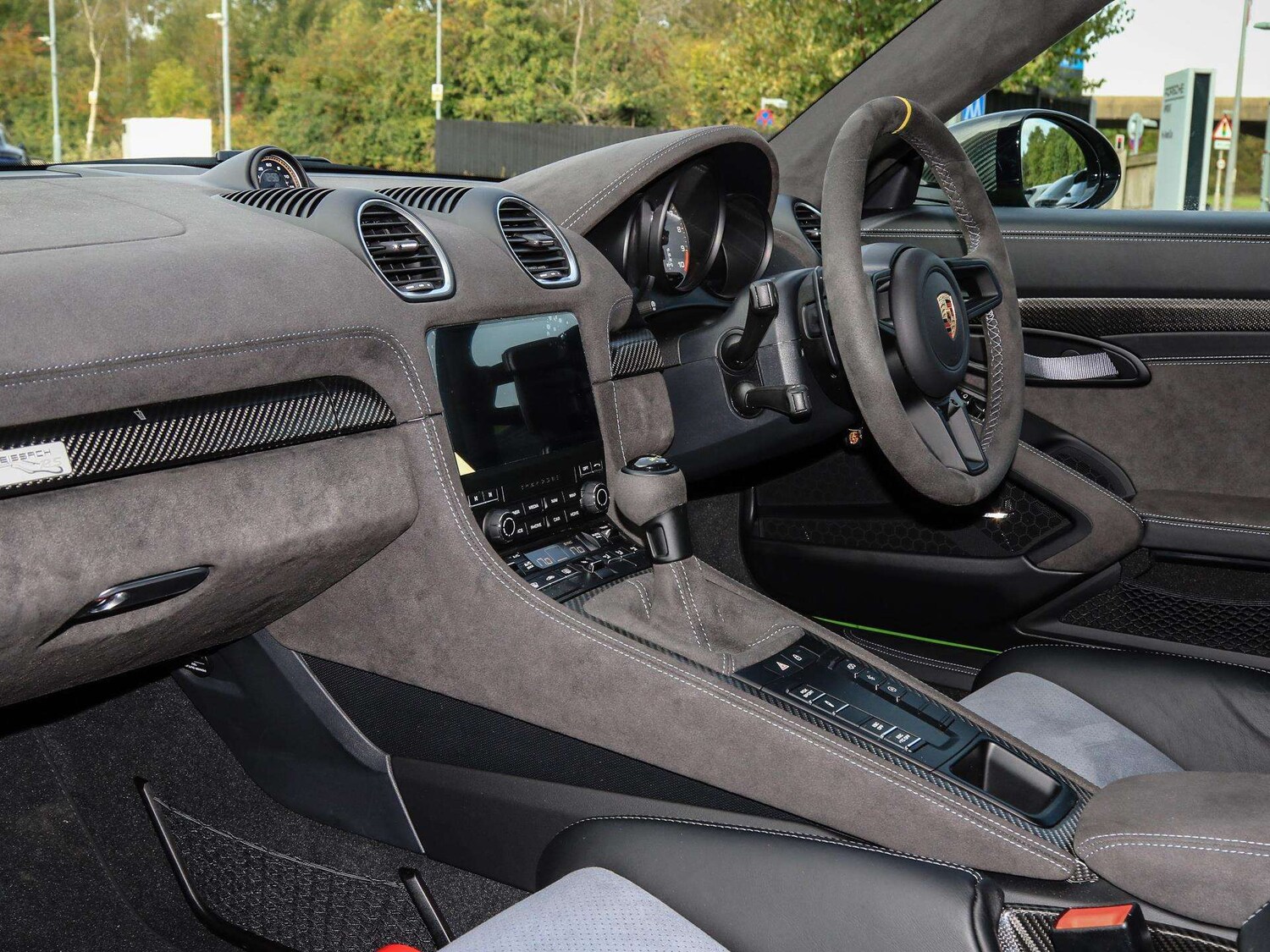 Used Porsche Other 2024 for sale - 76113390: Photo 5